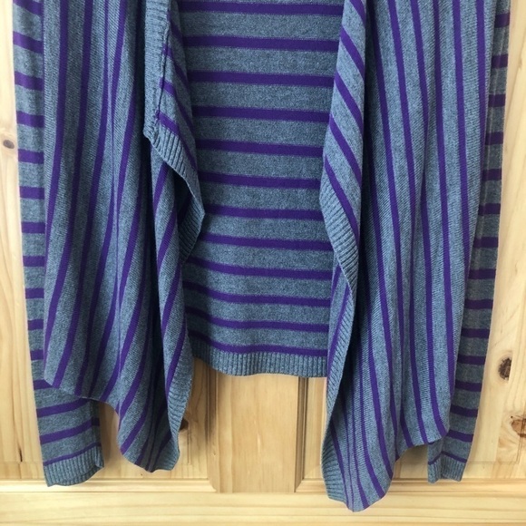 DKNY open front waterfall cardigan Girls size XL - Picture 4 of 10